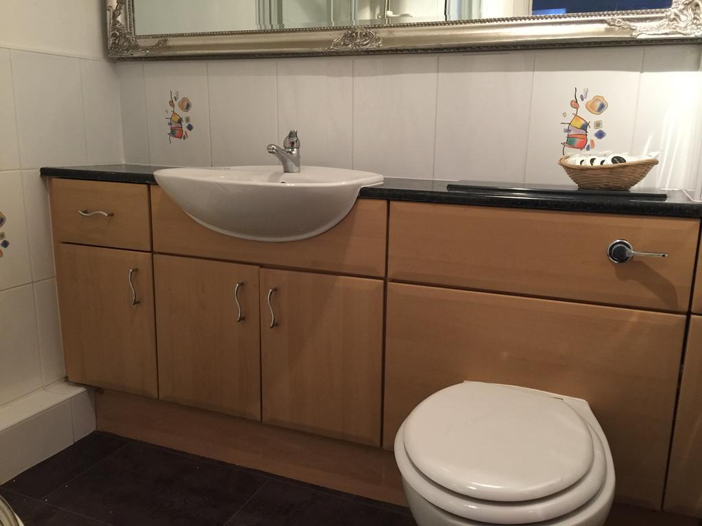 Lochrin Apartments By Edinburgh City Apartments Экстерьер фото