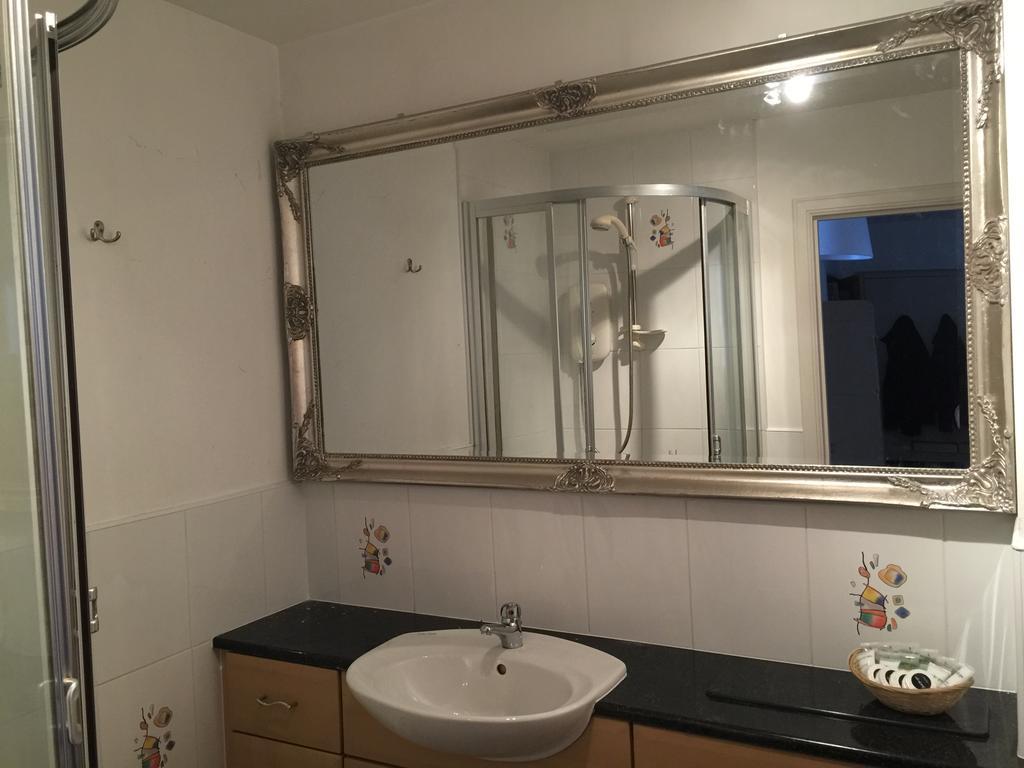 Lochrin Apartments By Edinburgh City Apartments Экстерьер фото